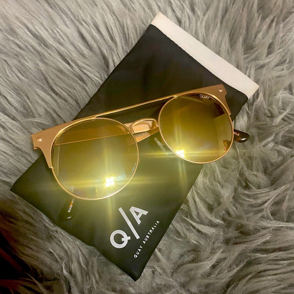 Quay Australia sunnies